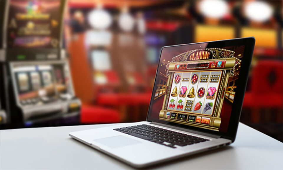 Experience Thrilling Entertainment at 8usclublive